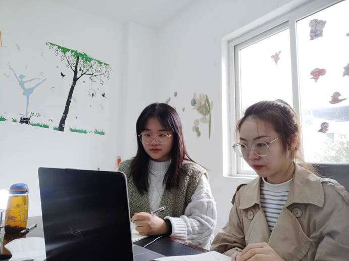 F0E94006FF7EB08BAB85F6BE5331145C